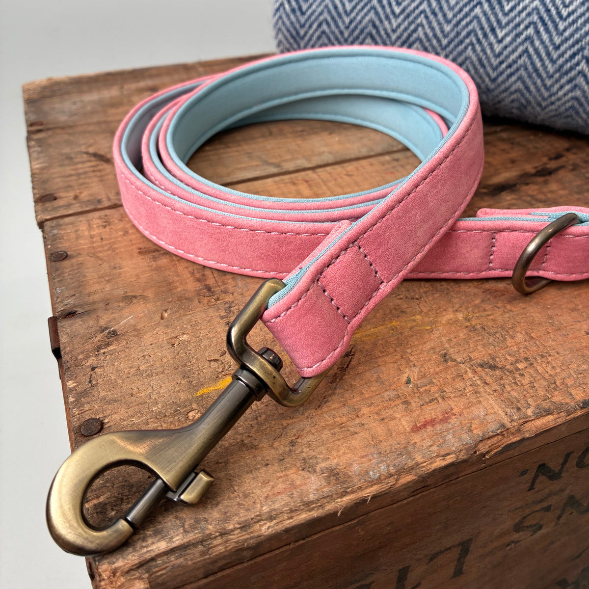 Heritage Collar - Dusty Pink &amp; Sky Blue